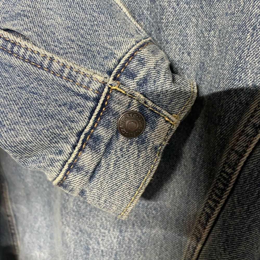 Levi’s Denim Sherpa-Lined Jacket sz Large - Picture 6 of 7